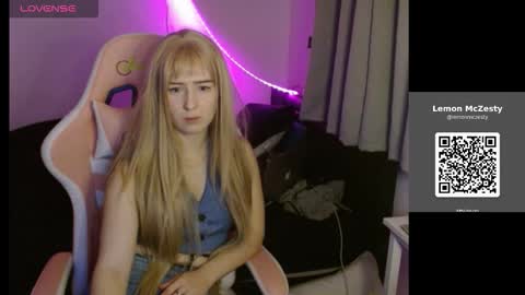 lemonmczesty online show from February 19, 11:48 pm