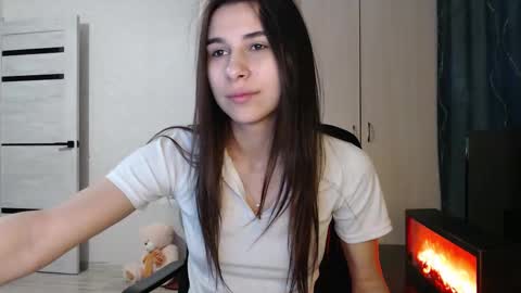 lenagordon online show from February 15, 12:59 pm