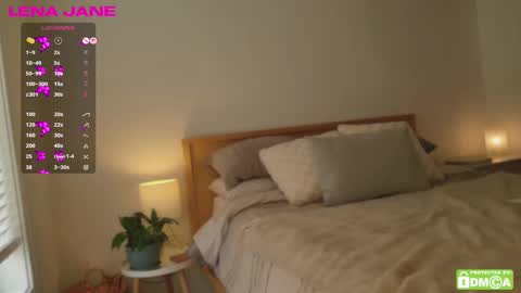 Snapshot of lenajane_xx chatting on October 8, 5:08 pm lenajane_xx online show from October 8, 5:08 pm
