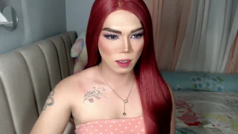 lena online show from December 11, 11:51 am