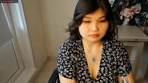 Min online show from May 11, 1:18 pm