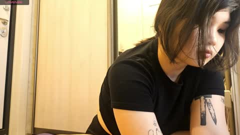 Min online show from May 2, 1:39 pm