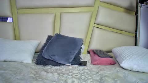 lenny well online show from April 18, 3:36 pm