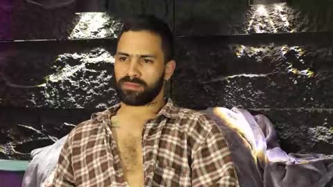 Leo  Diaz online show from November 10, 3:31 am