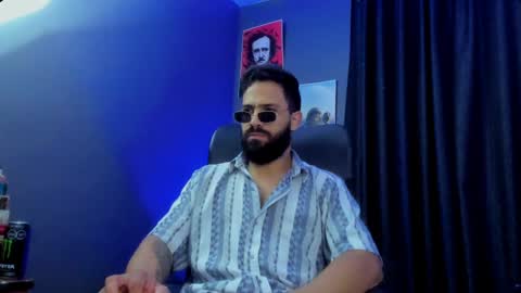 Snapshot of leo_diaz01 chatting on January 19, 7:58 pm Leo Diaz online show from January 19, 7:58 pm