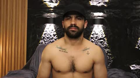 Leo  Diaz online show from March 9, 4:17 am