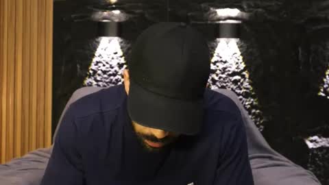 Leo  Diaz online show from March 6, 3:27 am