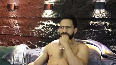 Snapshot of leo_diaz01 chatting on September 19, 7:12 am Leo Diaz online show from September 19, 7:12 am