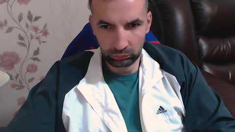 Leo Gianni online show from May 7, 9:27 am