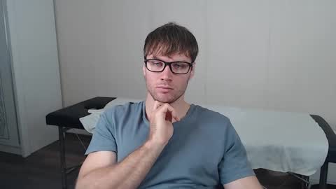 Snapshot of leoackerman chatting on October 16, 3:00 pm leoackerman online show from October 16, 3:00 pm