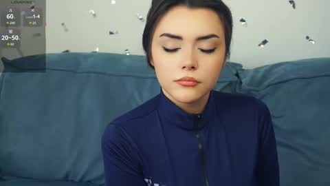 Snapshot of leonardarizk chatting on September 30, 7:52 am Mia online show from September 30, 7:52 am