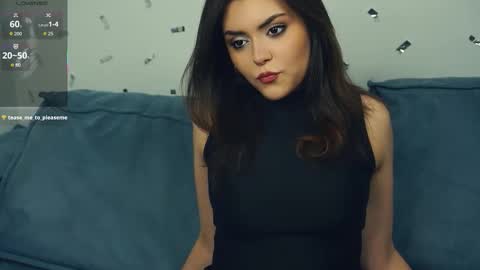 Snapshot of leonardarizk chatting on September 28, 9:35 pm Mia online show from September 28, 9:35 pm