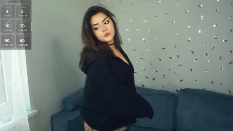 Snapshot of leonardarizk chatting on September 18, 7:45 am Mia online show from September 18, 7:45 am