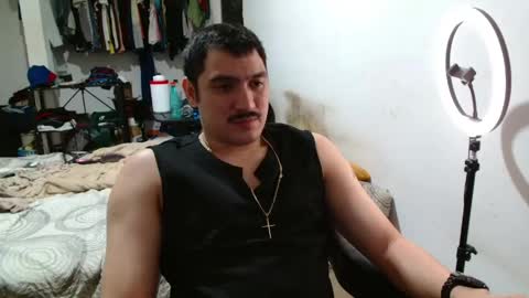 leonino231 online show from March 22, 5:33 am