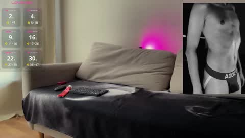 Leon online show from March 11, 9:45 am