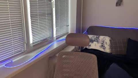 Leon online show from January 9, 9:04 am