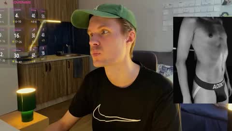 Leon online show from February 23, 2:14 am