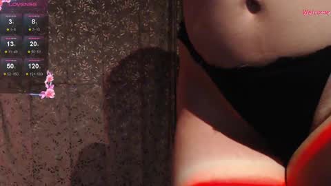 Snapshot of leonora_luxry_ chatting on March 11, 7:03 am My name is Leonora Pleasures to see you Follow me here and instagram online show from March 11, 7:03 am