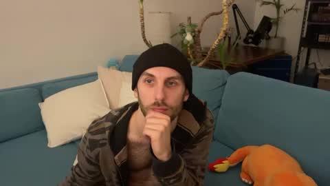 Leon online show from January 31, 5:10 pm