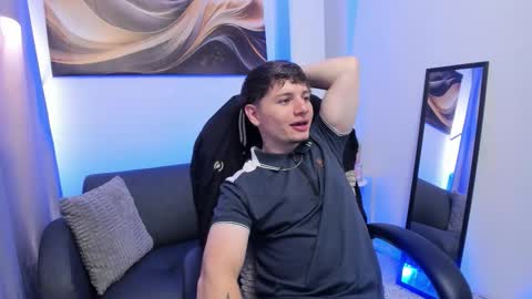 Leo  online show from February 4, 4:38 am