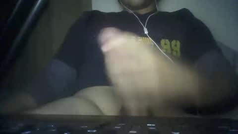 leoonel_95 online show from November 22, 6:34 am