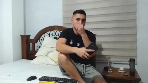 Leo online show from October 2, 1:48 am