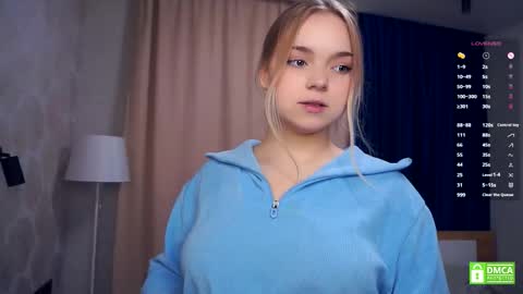 Hello everyone Im Lora Its my first day Were going to have fun together online show from November 21, 5:16 am