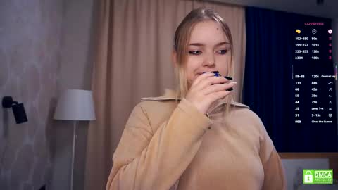 Hello everyone Im Lora Its my first day Were going to have fun together online show from November 24, 5:06 am