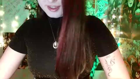 little secret online show from November 19, 6:18 pm