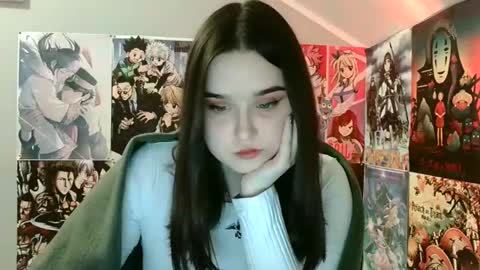 little secret online show from March 6, 9:31 pm