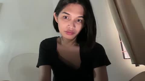Trisha18 online show from February 12, 2:24 am