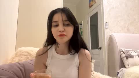 Katherine online show from January 5, 6:22 pm