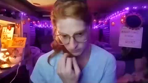 LesleyGumGrass- The Boring Trans girl online show from October 11, 12:37 am