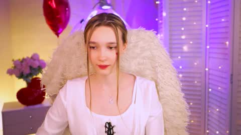 Leslie  next stream in - 29 november 1600 UTC0000 online show from February 19, 7:26 pm