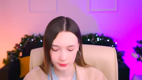 Leslie  next stream in - 29 november 1600 UTC0000 online show from January 22, 1:53 pm