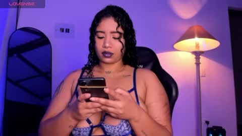 lesly online show from August 10, 3:55 am