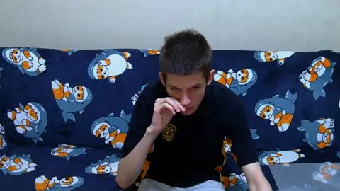 lester_broo online show from May 26, 10:38 pm