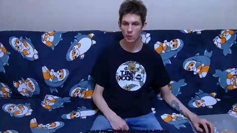 lester_broo online show from June 19, 10:16 pm