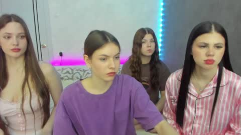 Fiona online show from February 3, 8:35 pm