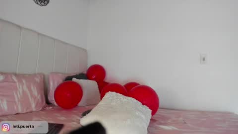 Leticia online show from February 14, 11:20 pm