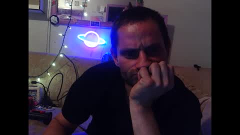 letmie online show from June 10, 4:12 am