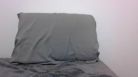 lets_play143 online show from March 16, 5:10 am