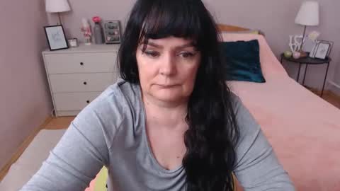 Mary online show from May 17, 12:14 pm
