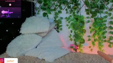 Levi  online show from September 22, 12:53 pm