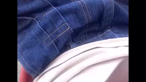 lewiskip online show from September 19, 11:03 am