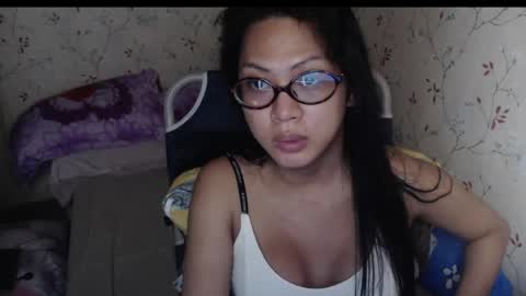 Hev Lexi online show from May 18, 1:15 am