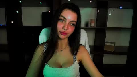 Alexia online show from February 11, 6:44 pm