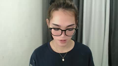 lexibabe_ online show from February 2, 3:48 am