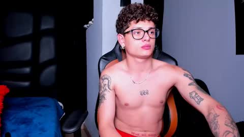 Lixie And Nte online show from February 18, 3:10 am