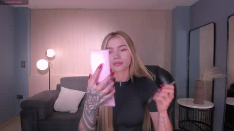 Lexie  online show from April 7, 6:54 pm